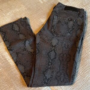 Seven7 Women's Skinny Jeans - Black and Gray Snake Print